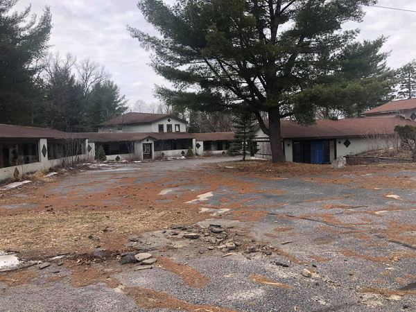 Hospitality House Motel (Marshall Motel) - From Steven Gauld On Facebook (newer photo)